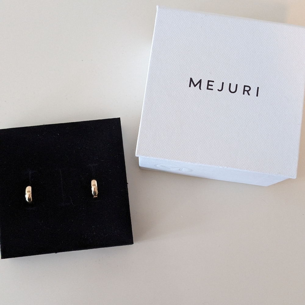 Mejuri Huggie Bold Gold Hoop Earrings